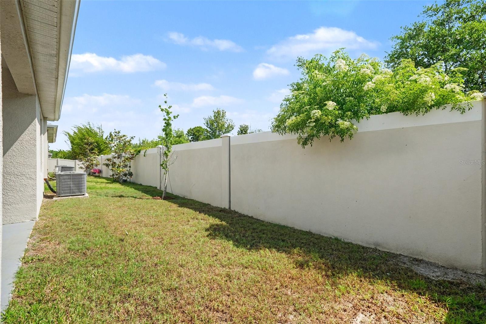 Image 33 of 41 For 3296 Suncoast Plains Drive