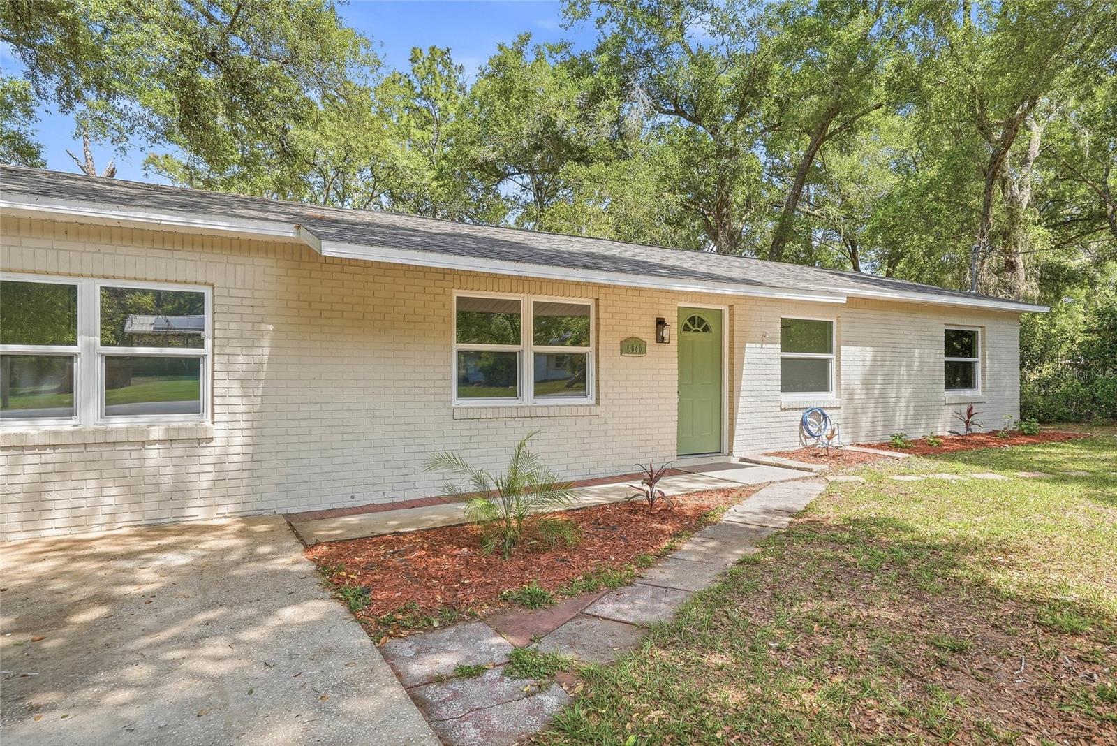 Image 34 of 34 For 6040 Knollwood Dr