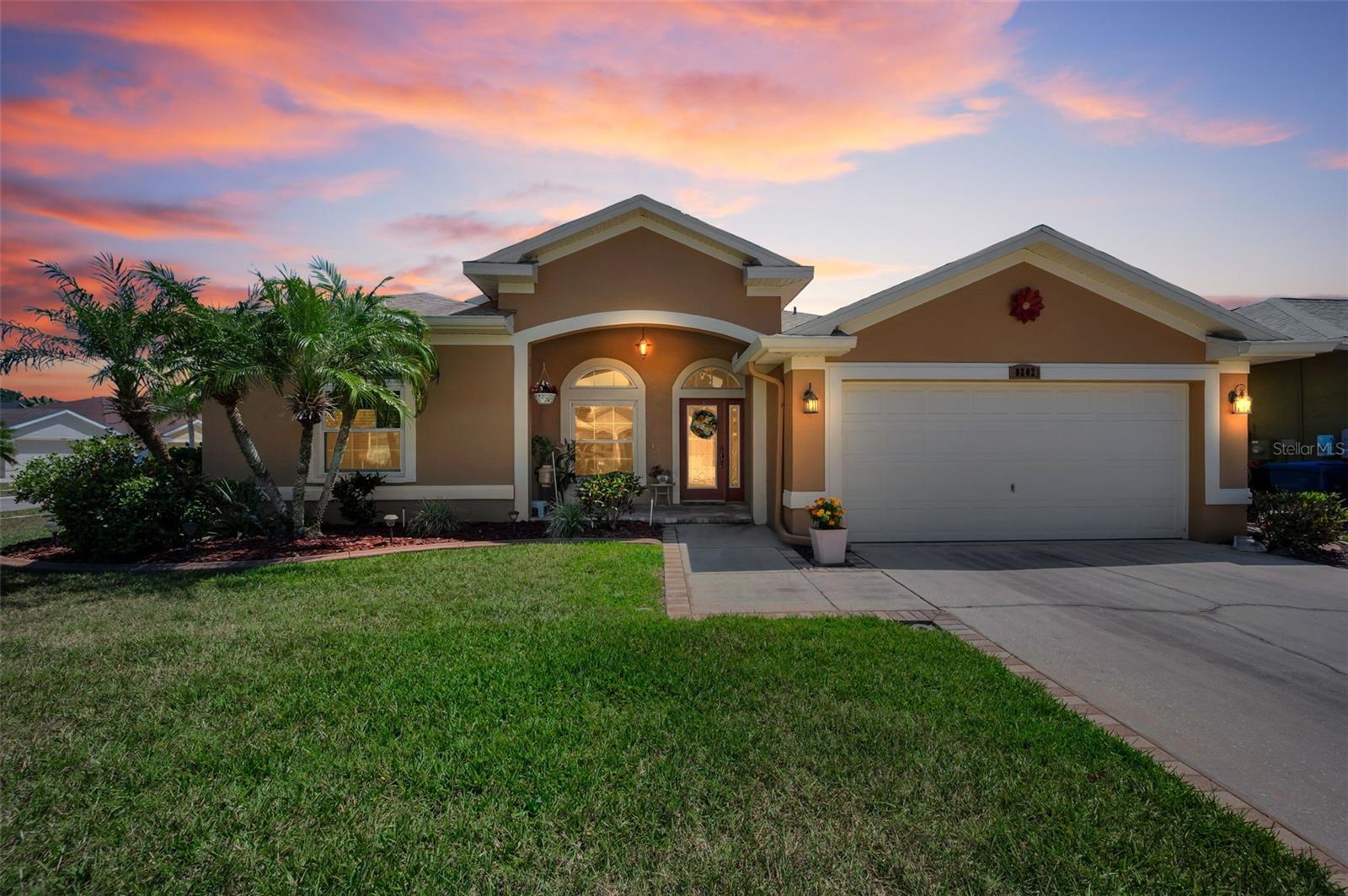 Details for 8202 Wild Oaks Circle, LARGO, FL 33773