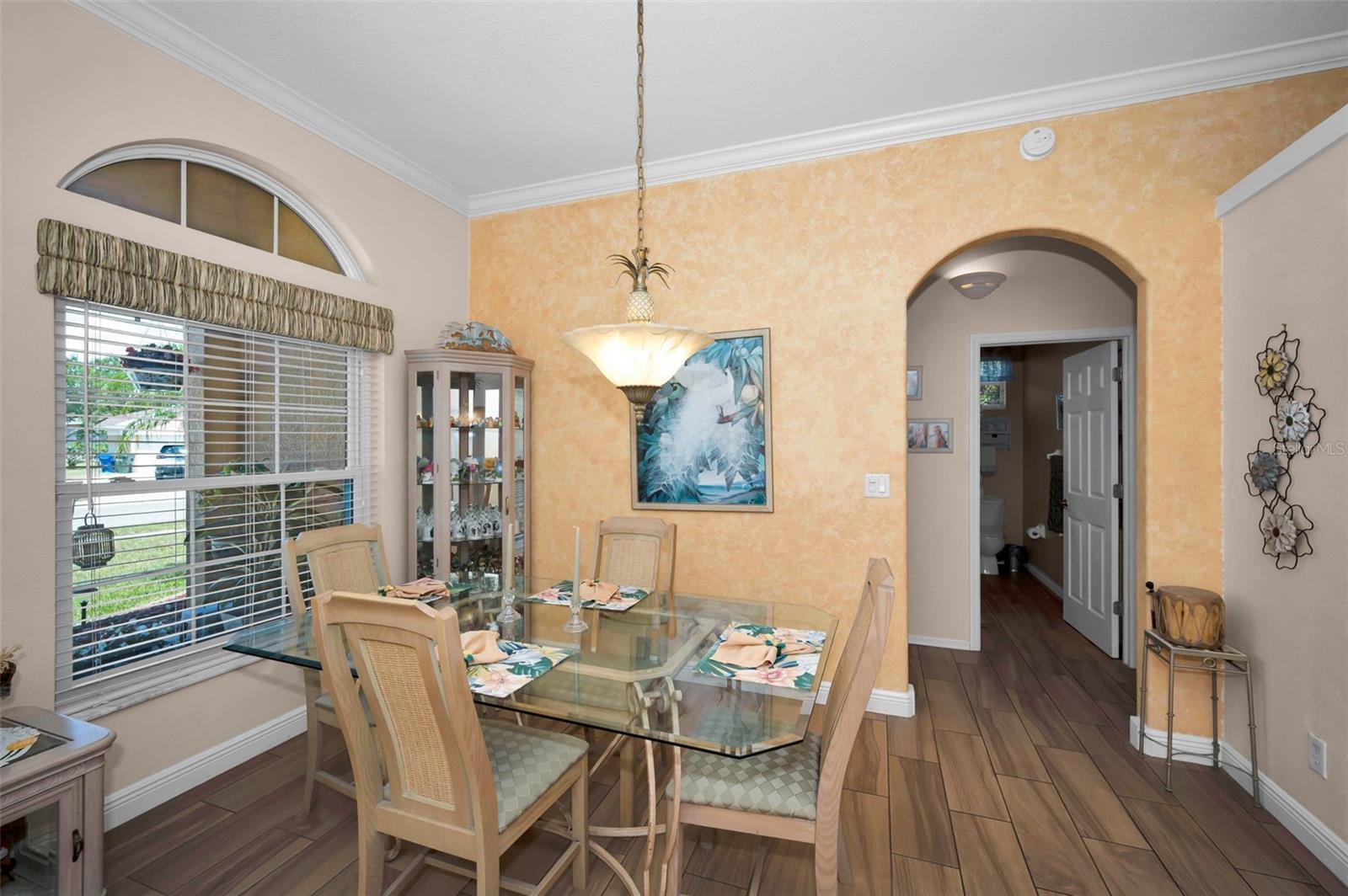 Image 12 of 53 For 8202 Wild Oaks Circle