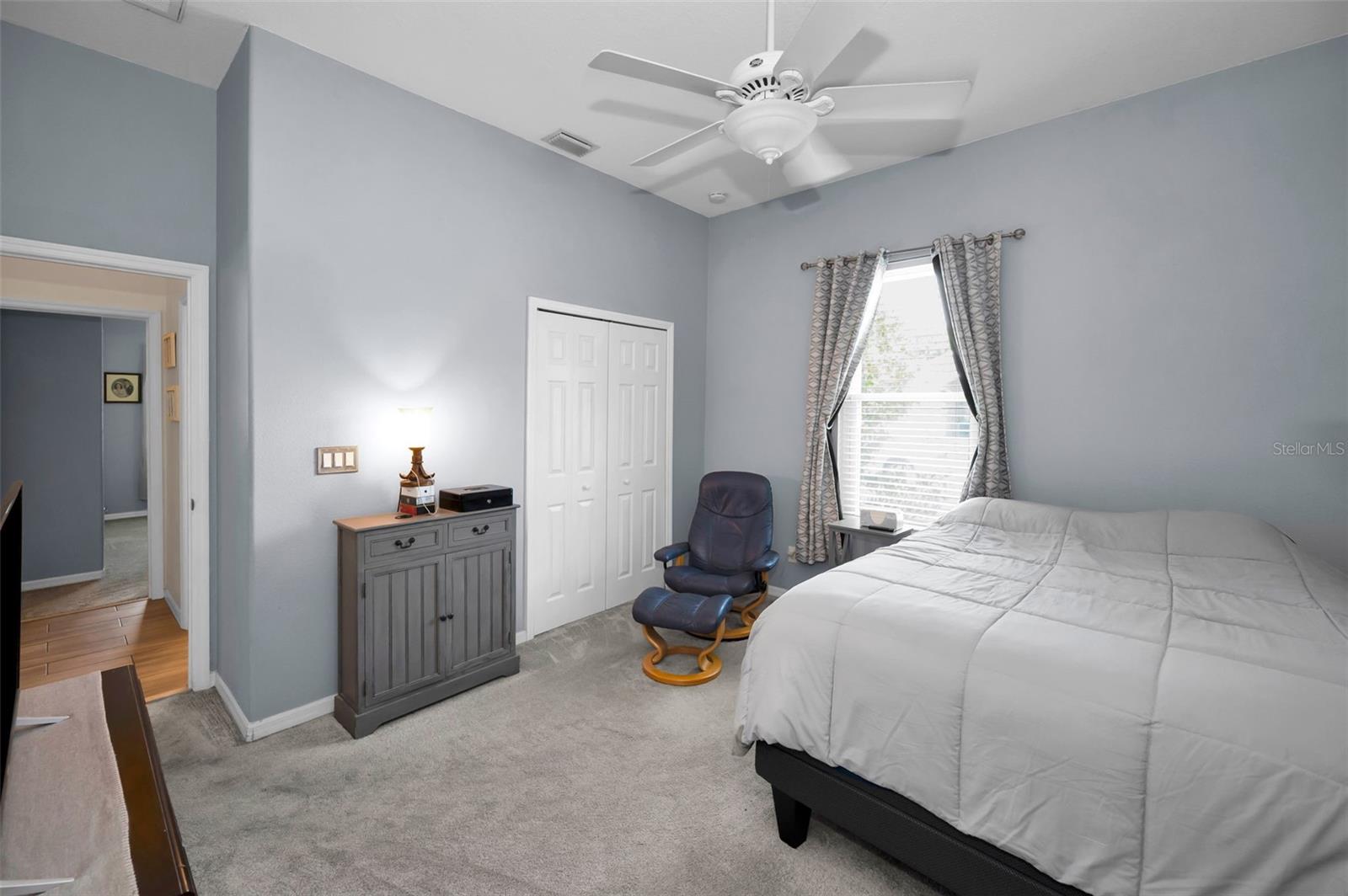 Image 37 of 53 For 8202 Wild Oaks Circle