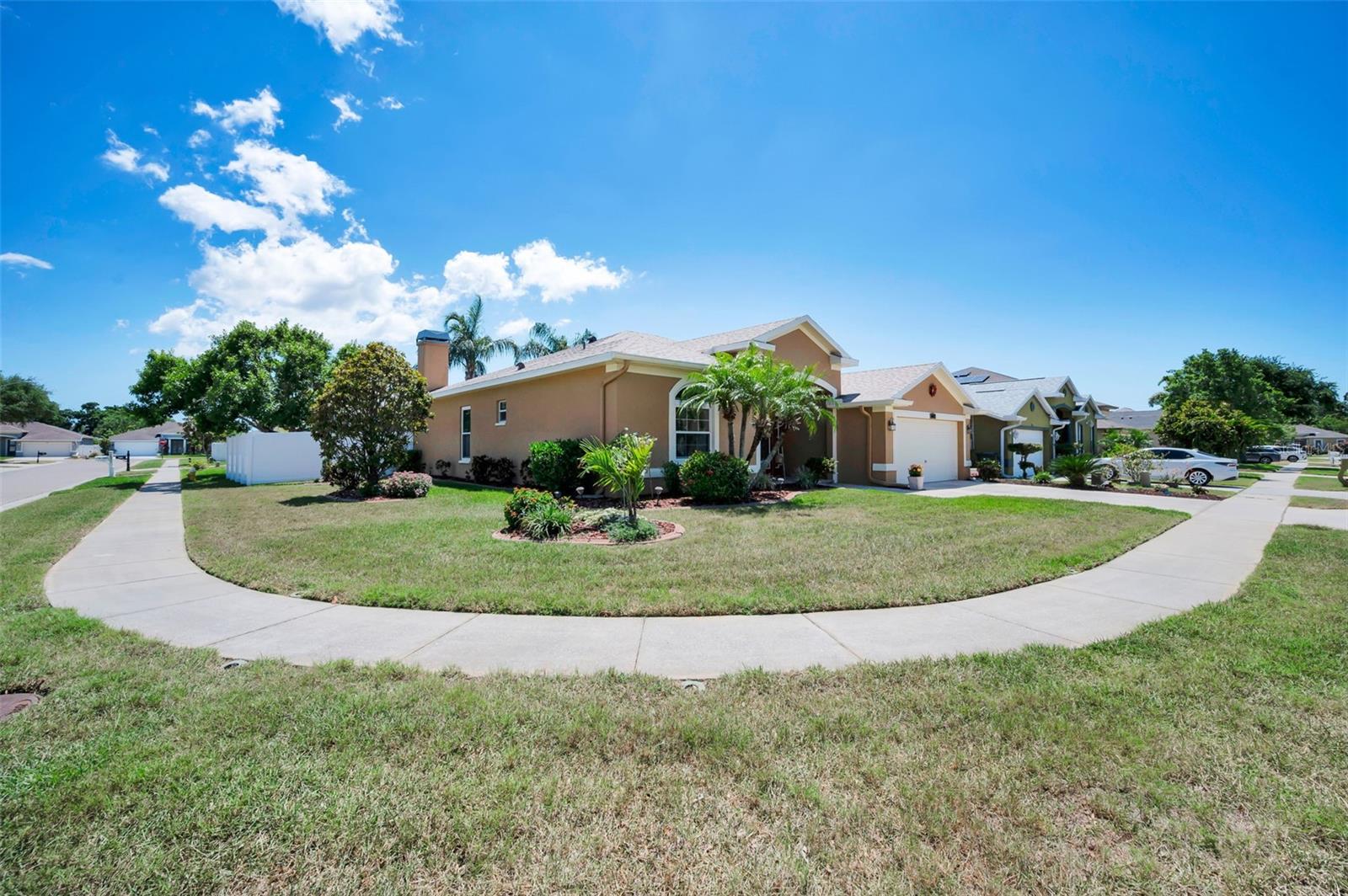 Image 6 of 53 For 8202 Wild Oaks Circle