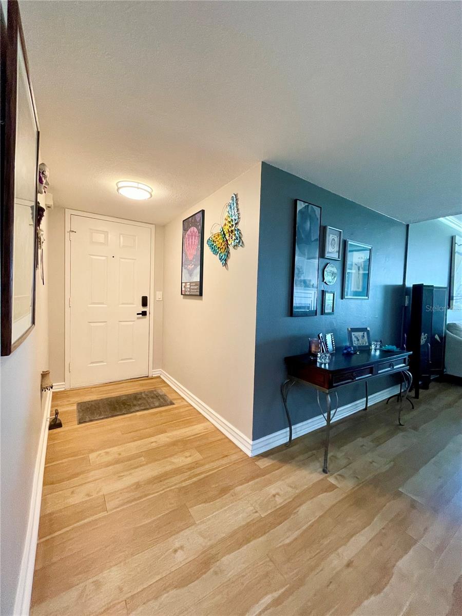 Image 16 of 60 For 7893 Sailboat Key Boulevard S 101