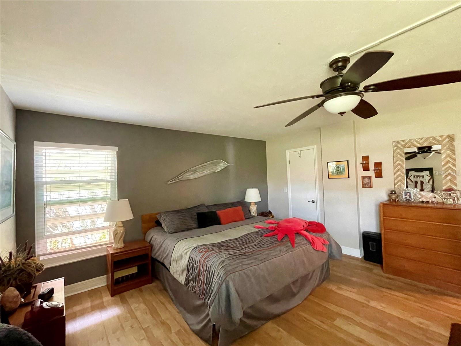Image 18 of 60 For 7893 Sailboat Key Boulevard S 101