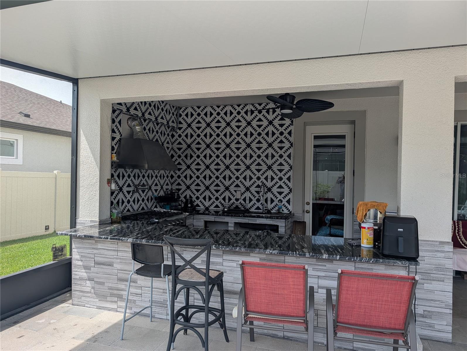 Image 3 of 18 For 19410 Rosemoor Avenue