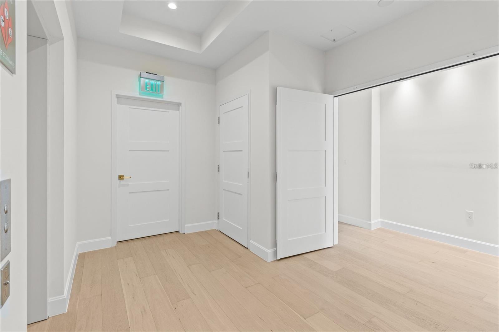 Image 35 of 64 For 126 4th Avenue Ne 601