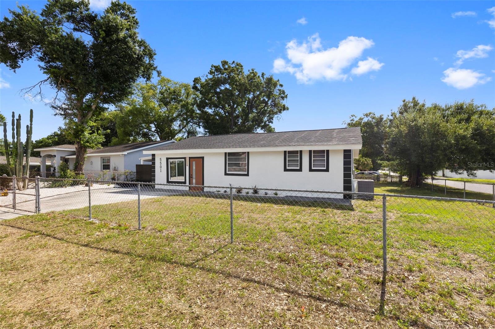 Image 3 of 61 For 5501 Albany Avenue