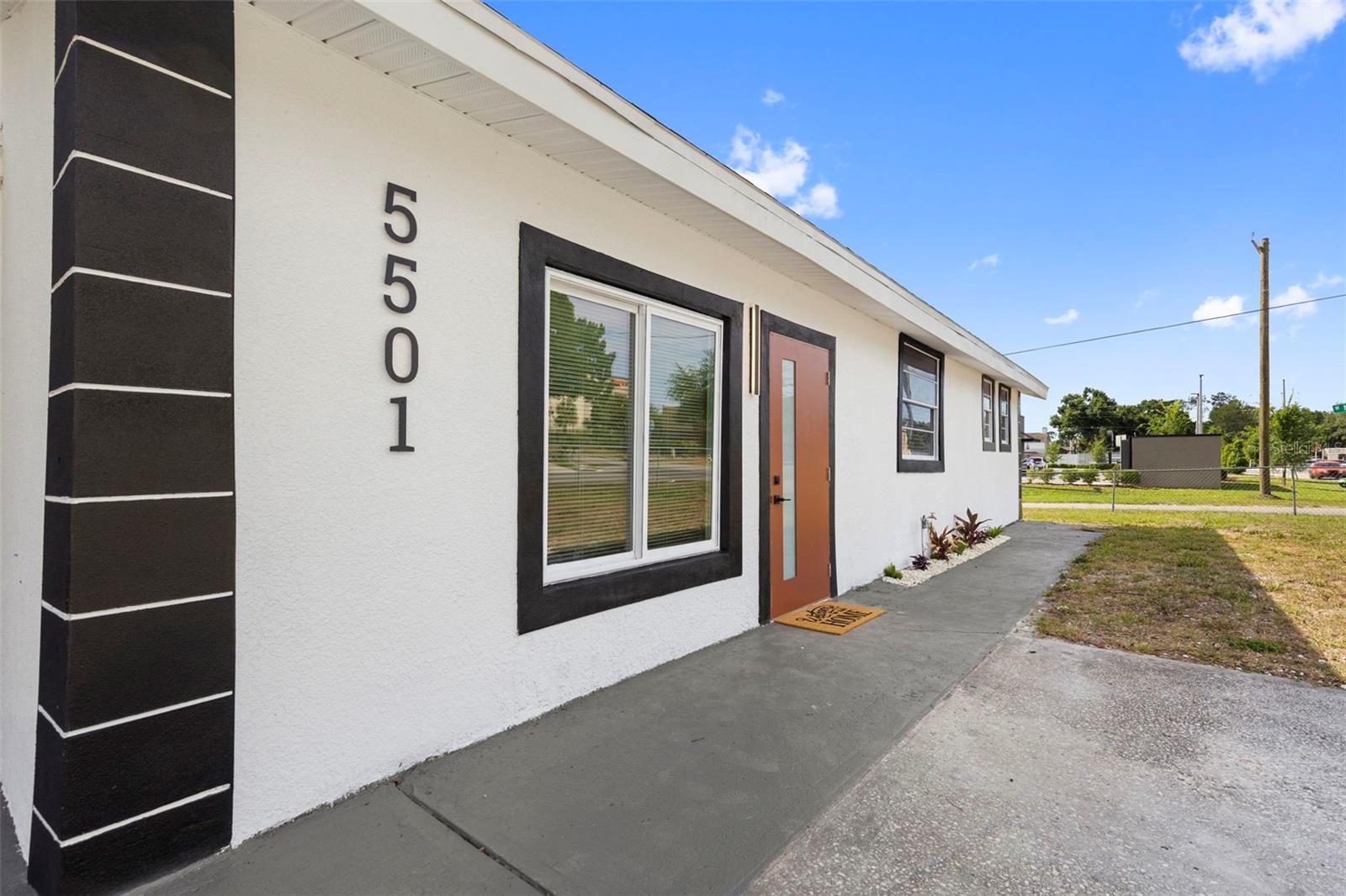 Image 4 of 61 For 5501 Albany Avenue