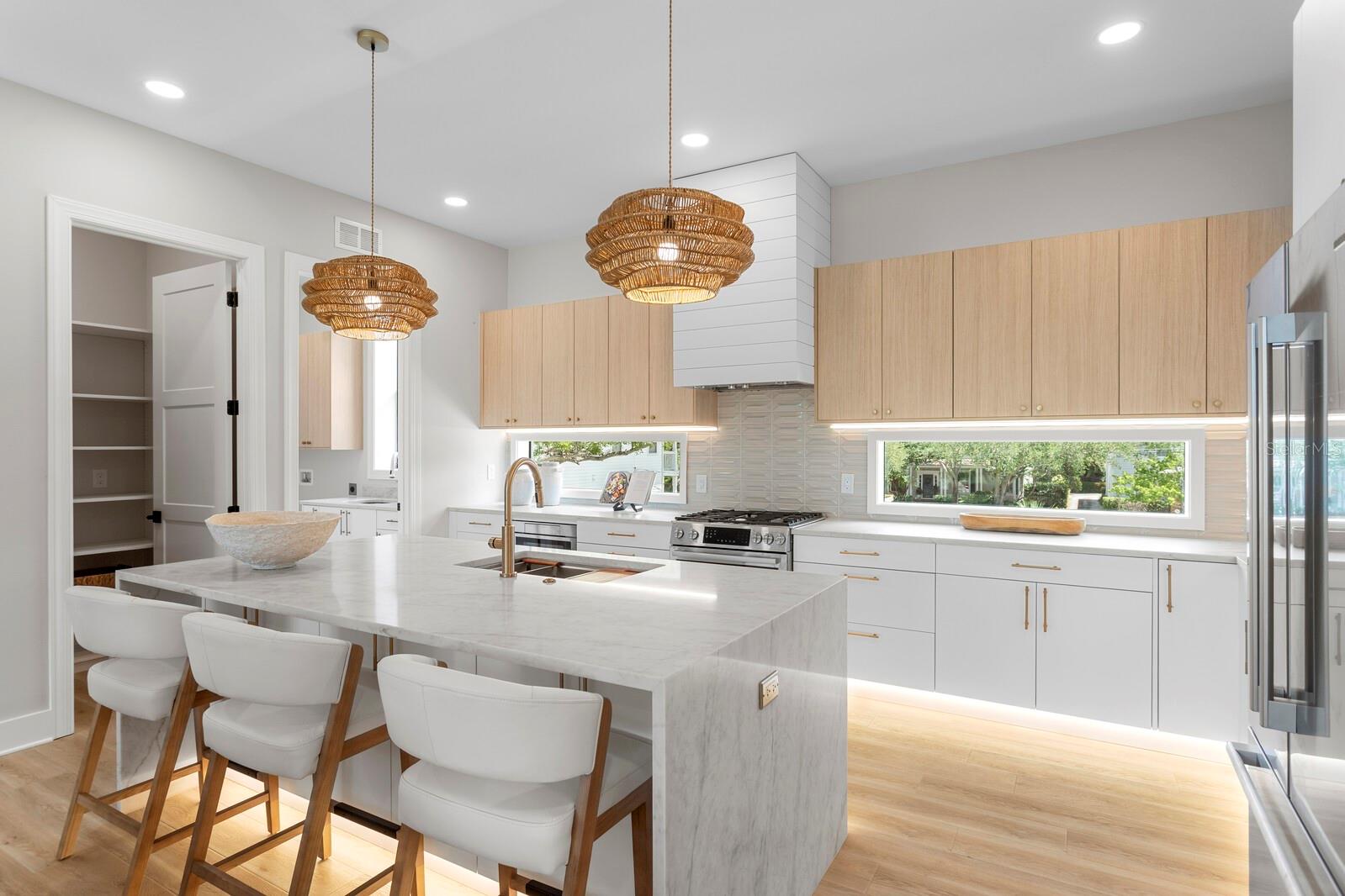 Listing photo id 15 for 5210 Bayshore Boulevard 2
