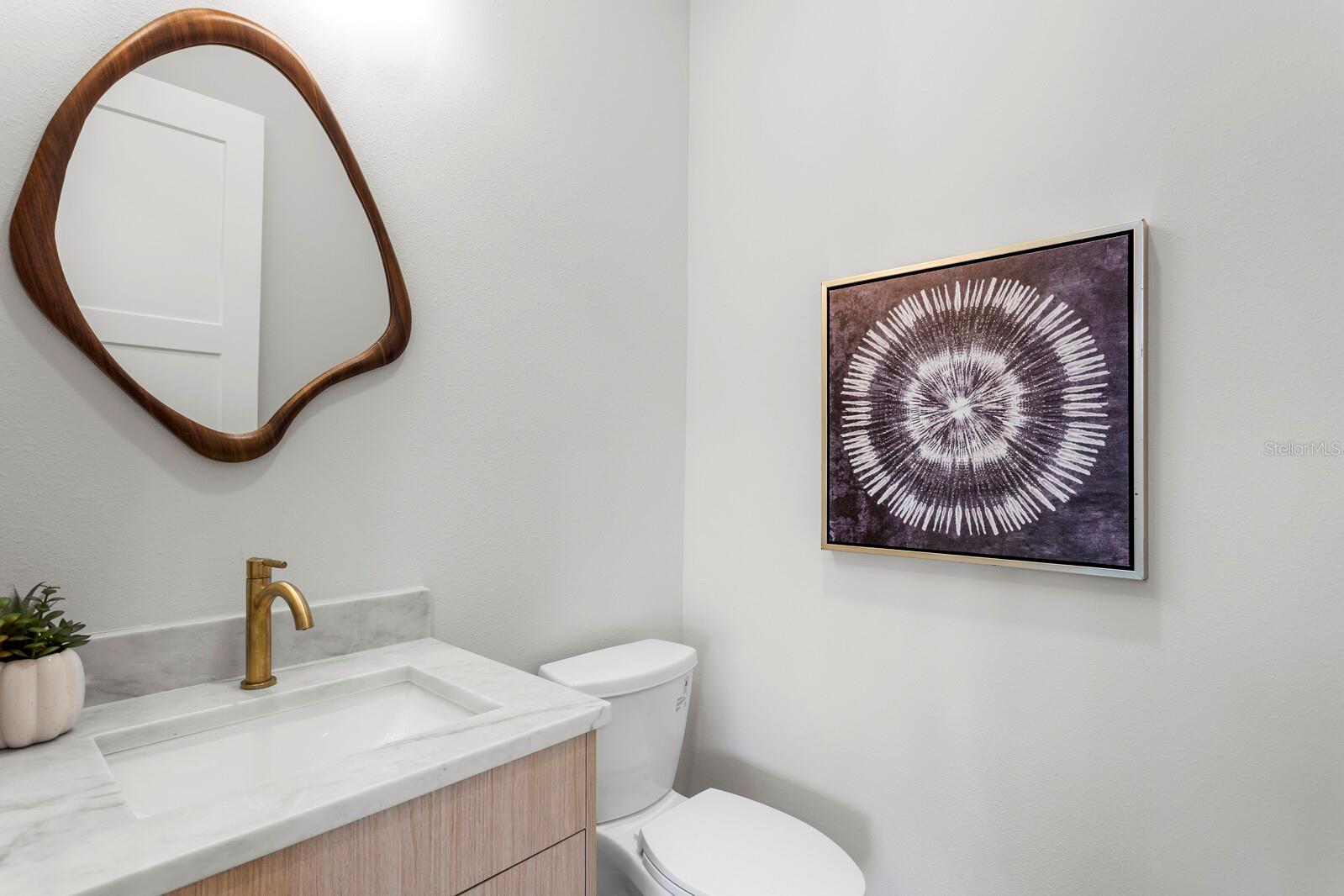 Listing photo id 32 for 5210 Bayshore Boulevard 2
