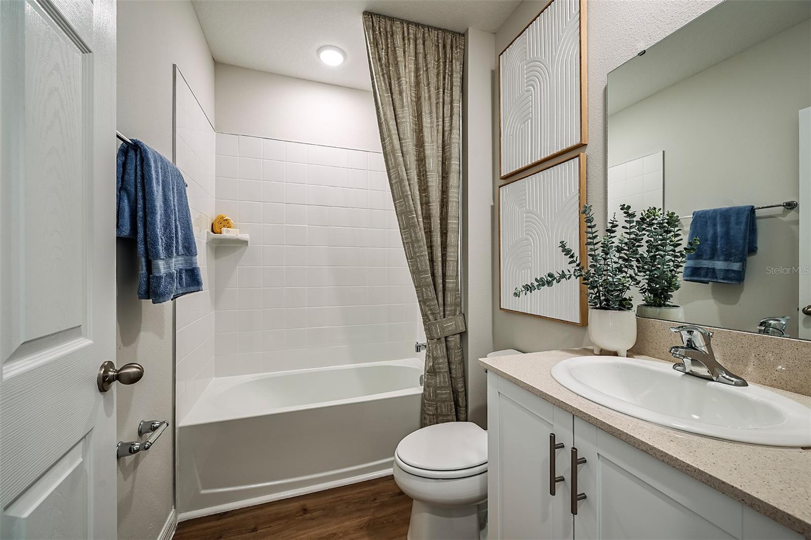 Listing photo id 16 for 1346 Palmeroy Road