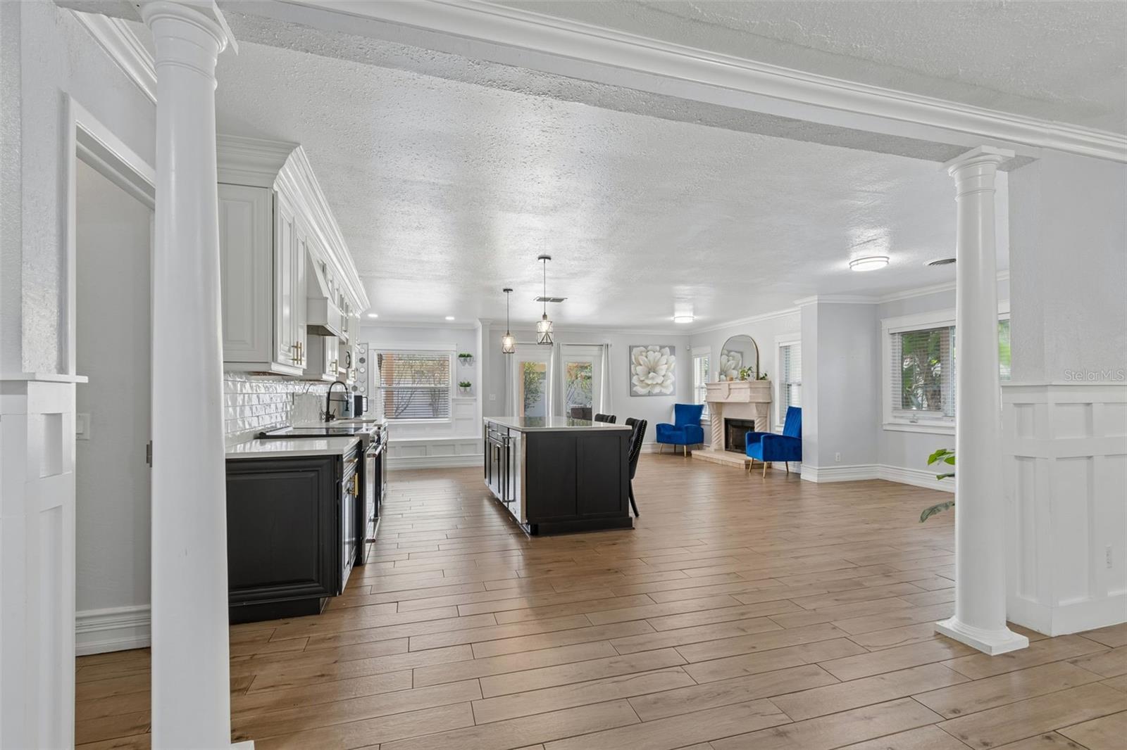 Image 14 of 71 For 2790 Pinellas Point Drive S