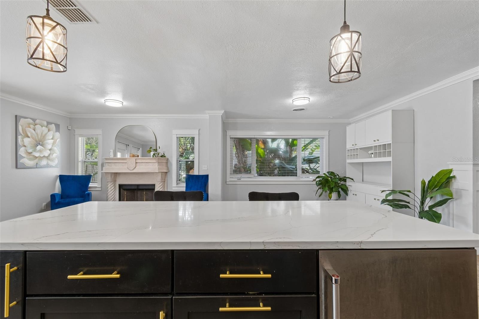 Image 23 of 71 For 2790 Pinellas Point Drive S