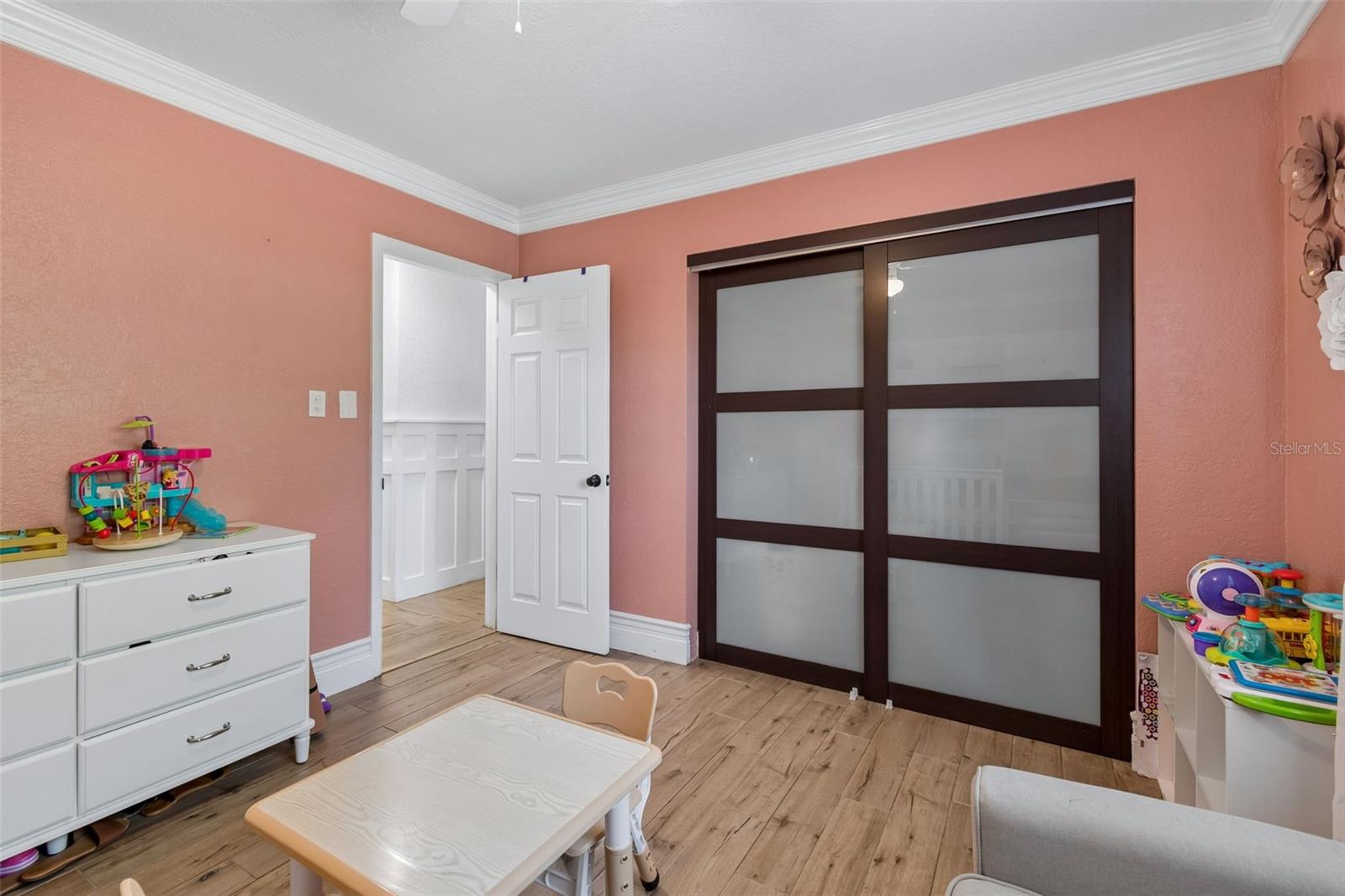 Image 45 of 71 For 2790 Pinellas Point Drive S