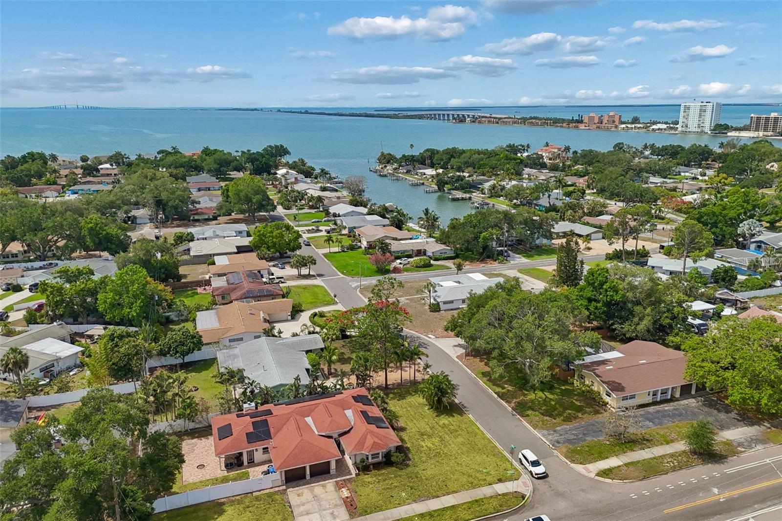 Image 68 of 71 For 2790 Pinellas Point Drive S