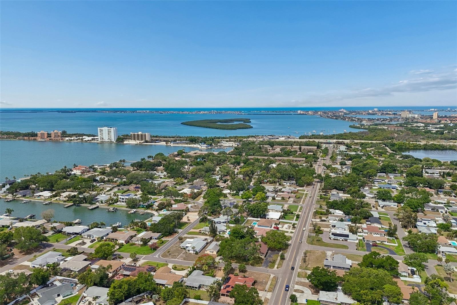 Image 70 of 71 For 2790 Pinellas Point Drive S