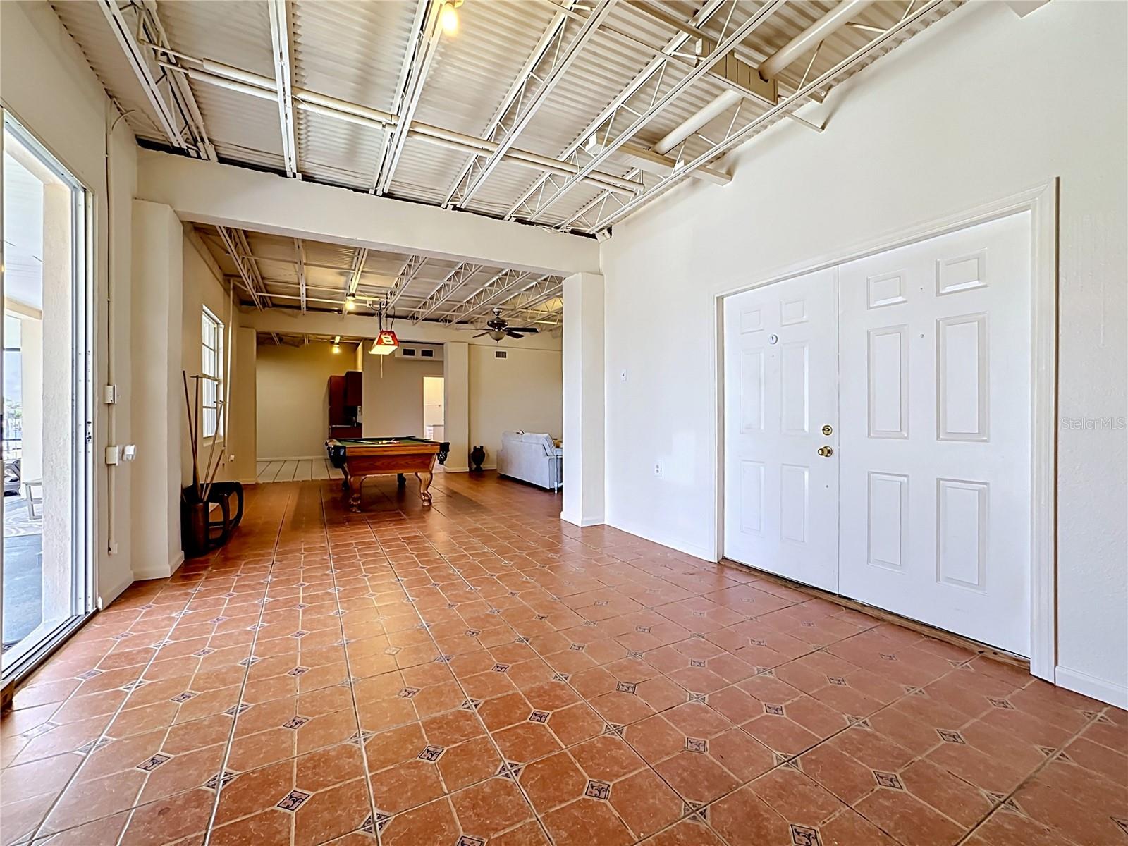 Image 60 of 99 For 624 Kingston Court