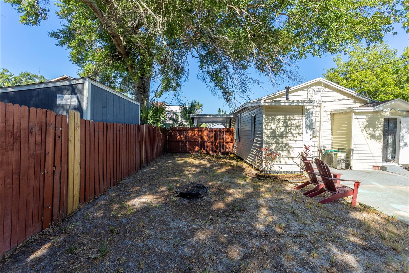Image 32 of 46 For 3335 Tarlton Street N