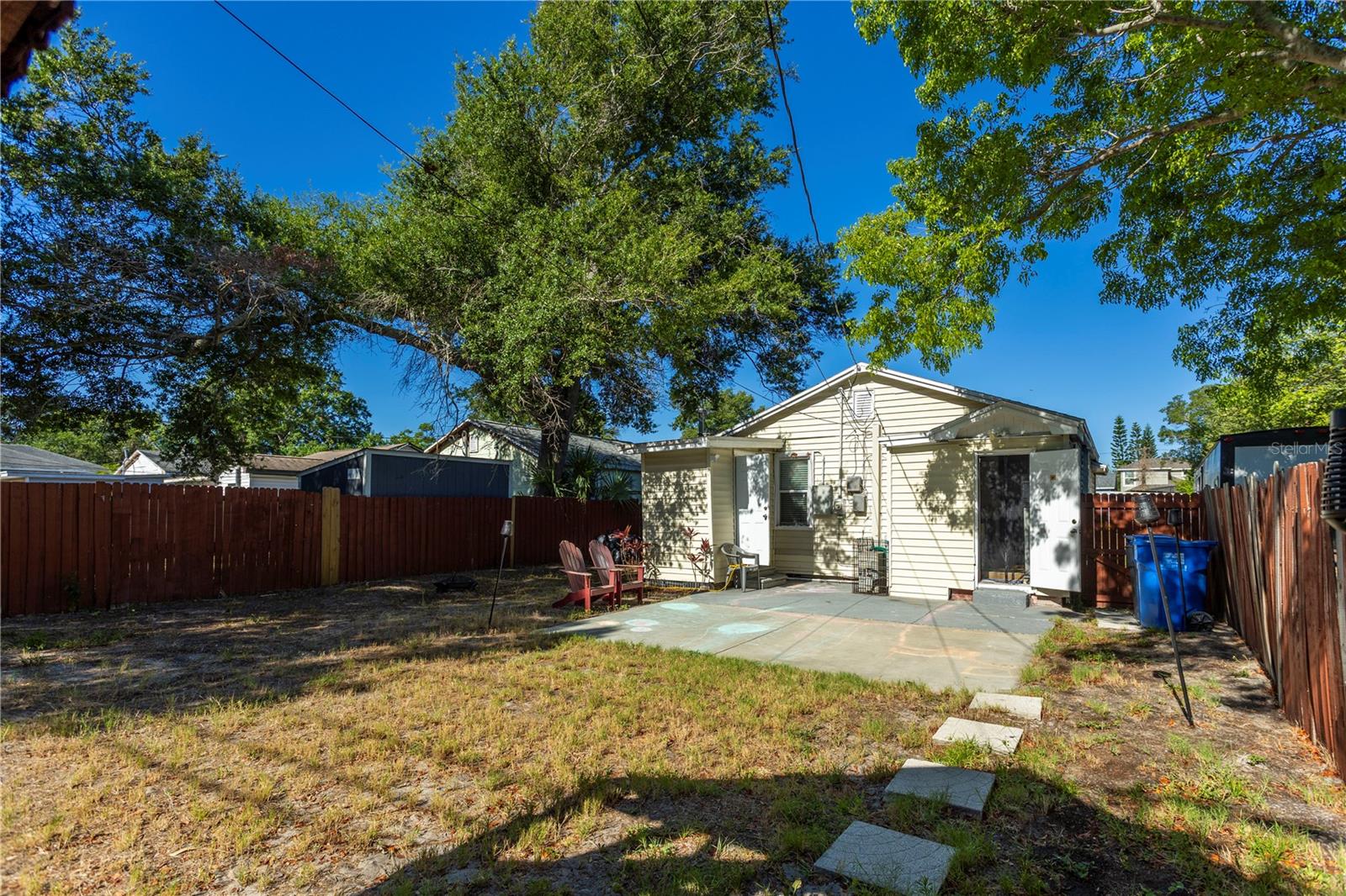 Image 33 of 46 For 3335 Tarlton Street N