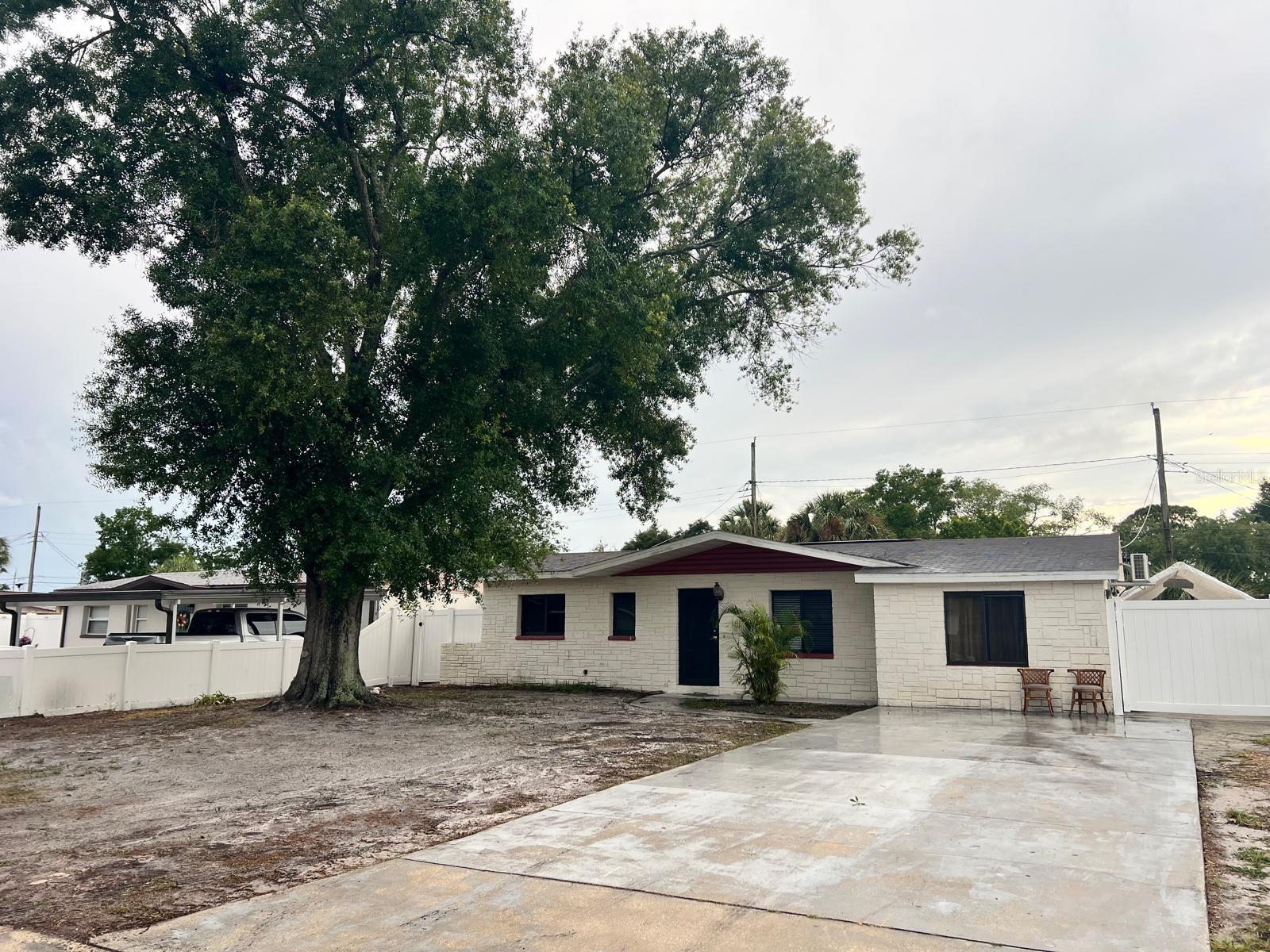 Details for 4518 Eden Rock Road, TAMPA, FL 33634