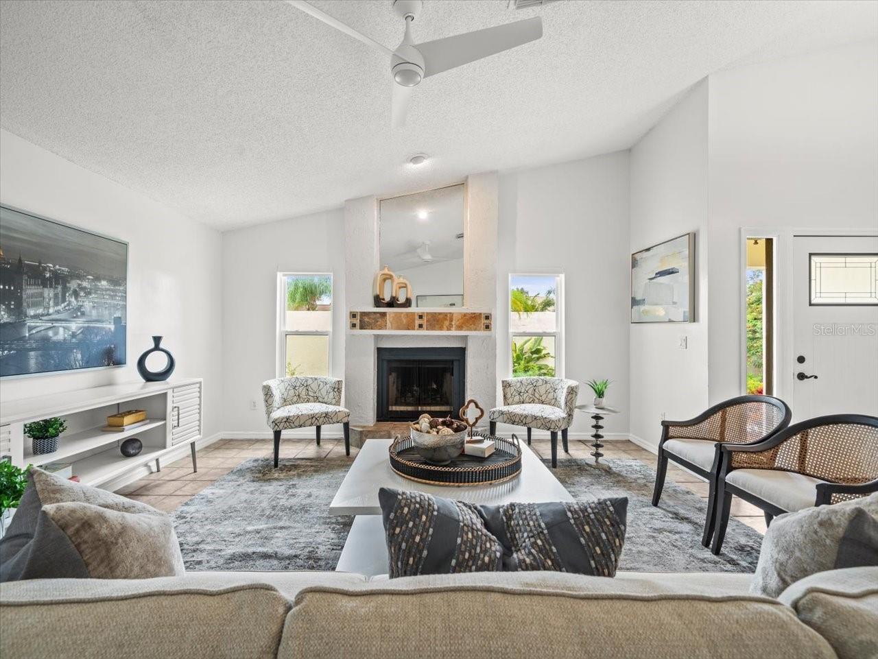 Image 14 of 55 For 13512 Sobrado Drive