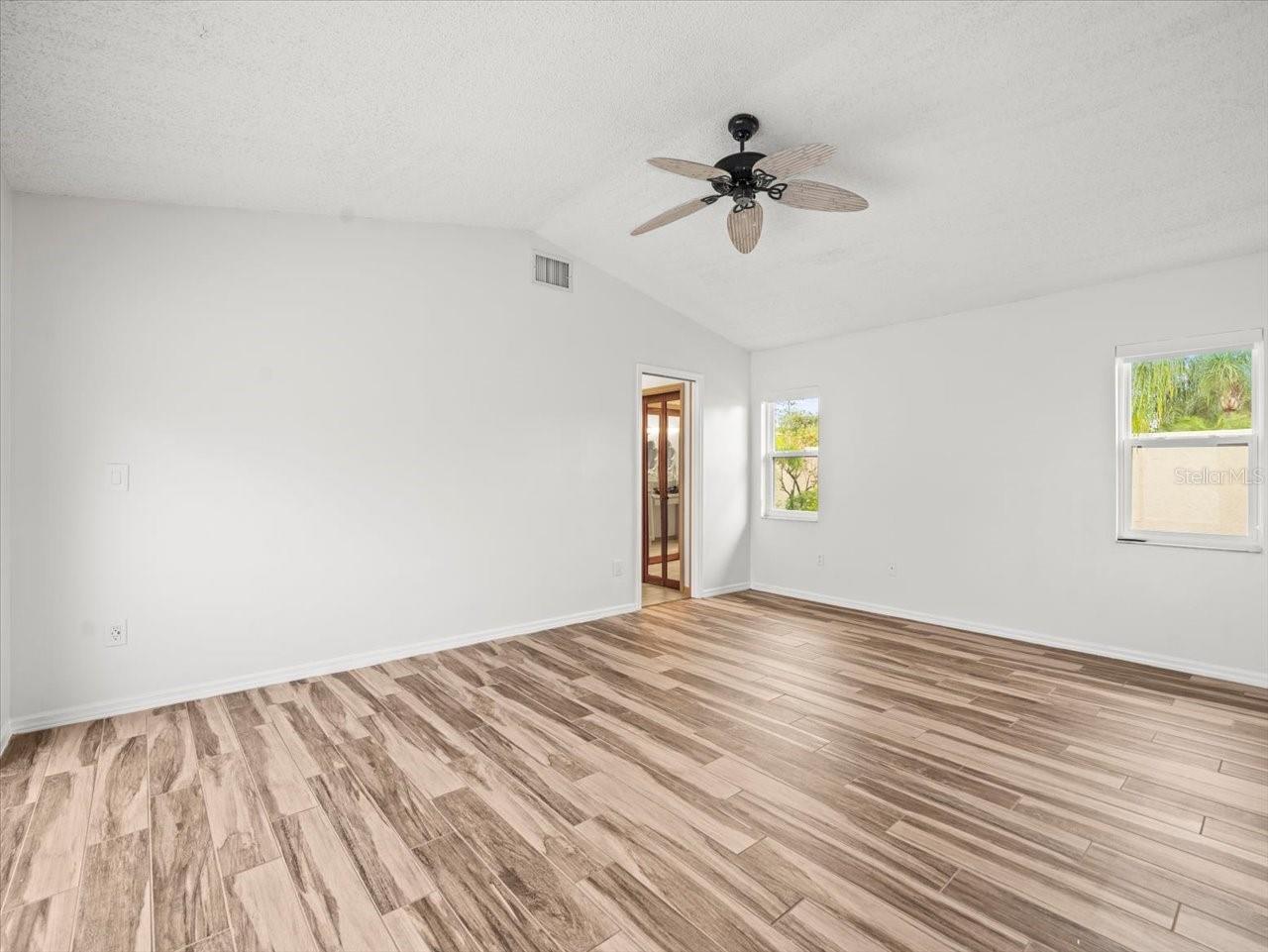 Image 32 of 55 For 13512 Sobrado Drive