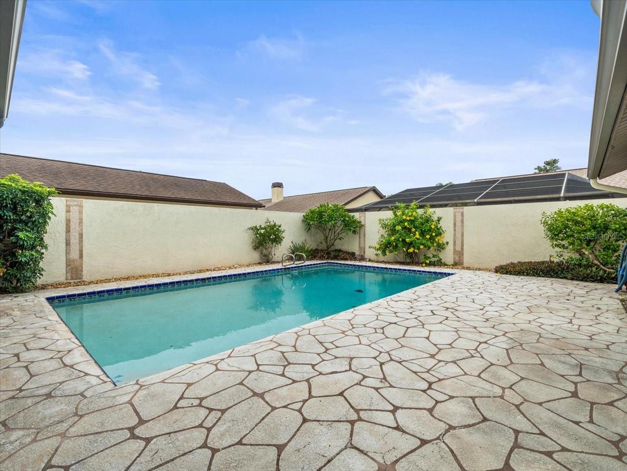Image 47 of 55 For 13512 Sobrado Drive