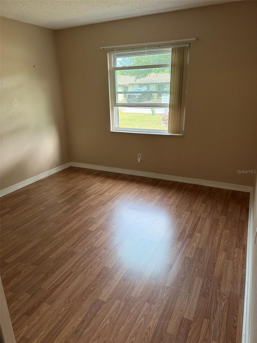 Image 12 of 24 For 5108 Lesher Court