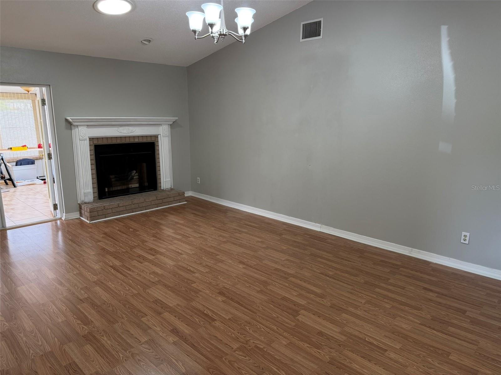 Image 17 of 24 For 5108 Lesher Court