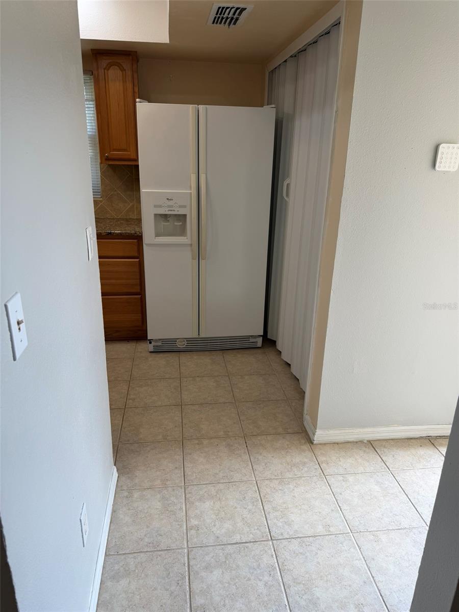 Image 18 of 24 For 5108 Lesher Court