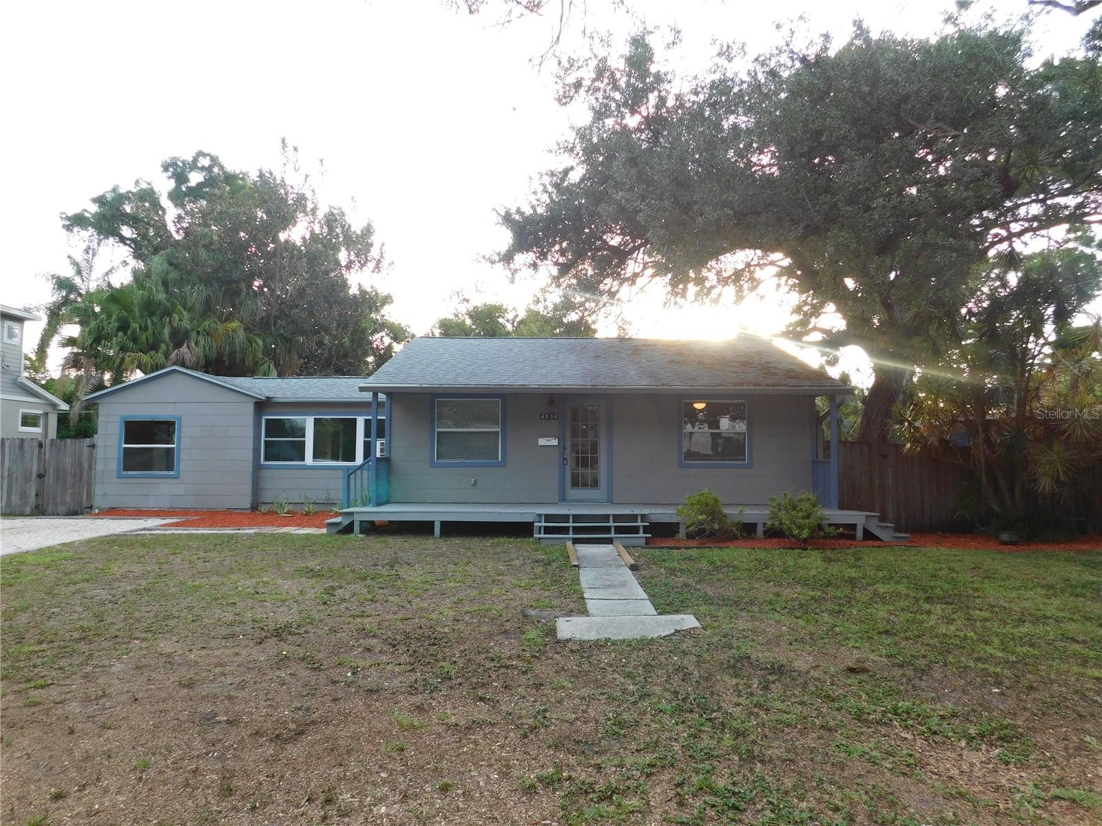 Details for 4934 20th Street N, ST PETERSBURG, FL 33714