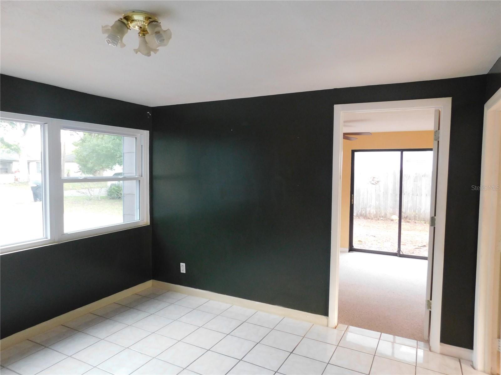 Image 14 of 25 For 4934 20th Street N
