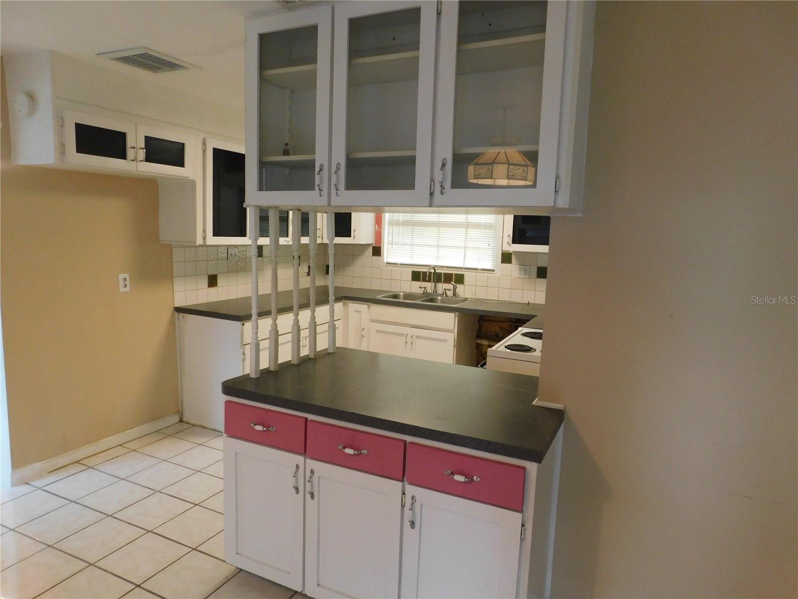 Image 17 of 25 For 4934 20th Street N