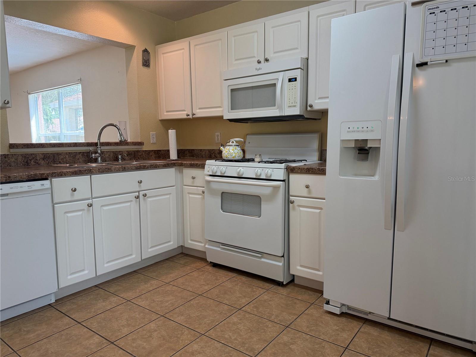 Image 5 of 17 For 5901 Wrenwater Drive