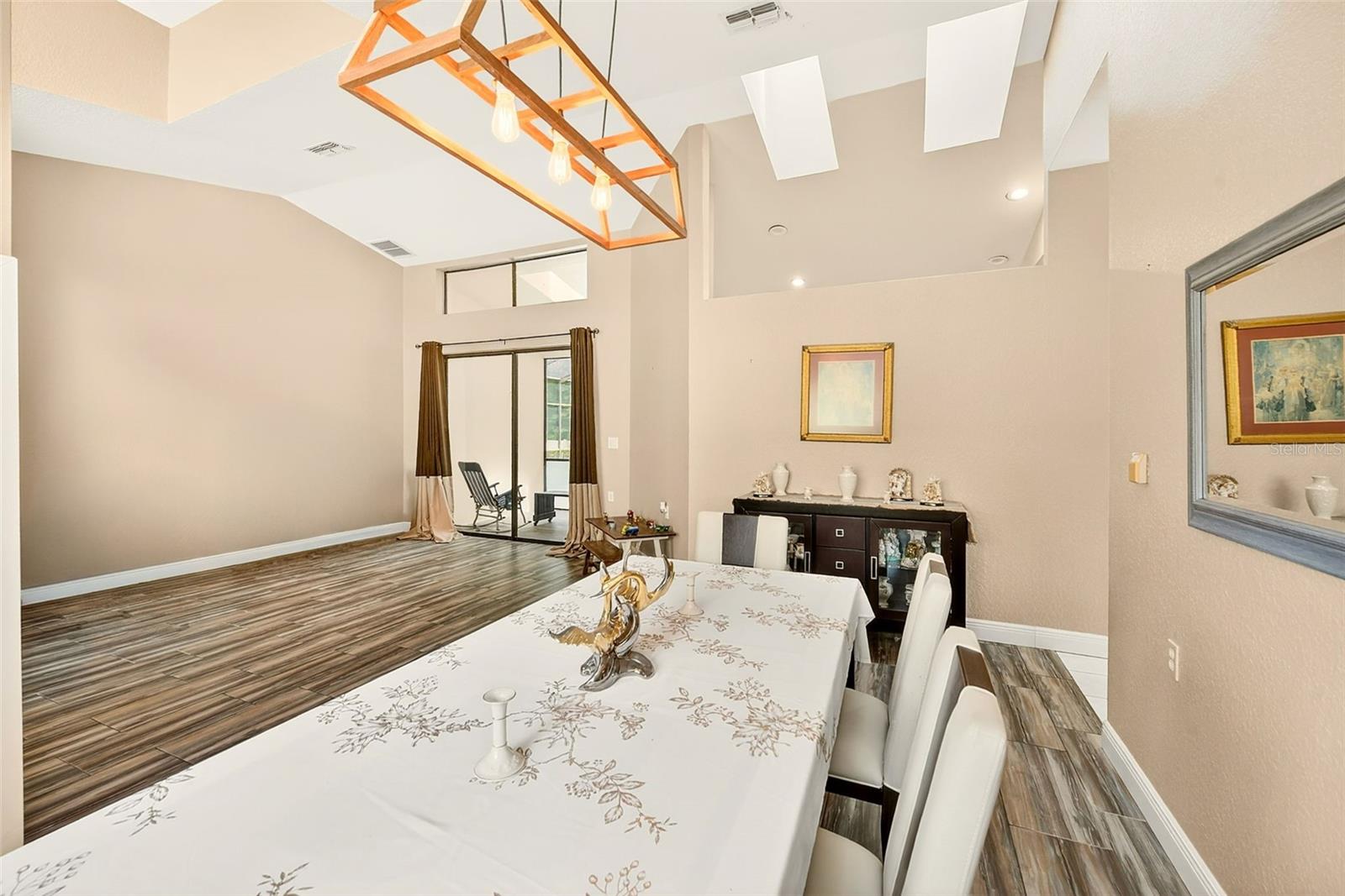 Image 9 of 55 For 9757 Hermosillo Drive