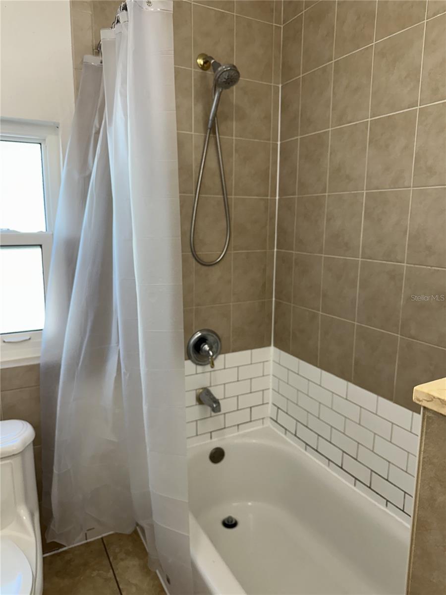 Image 13 of 26 For 3750 4th Avenue N