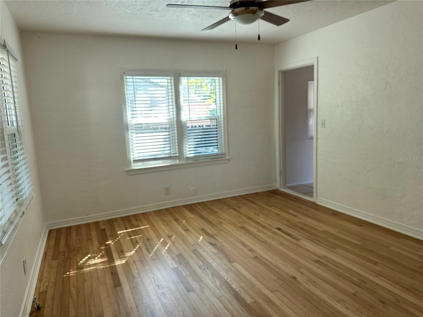 Image 5 of 26 For 3750 4th Avenue N