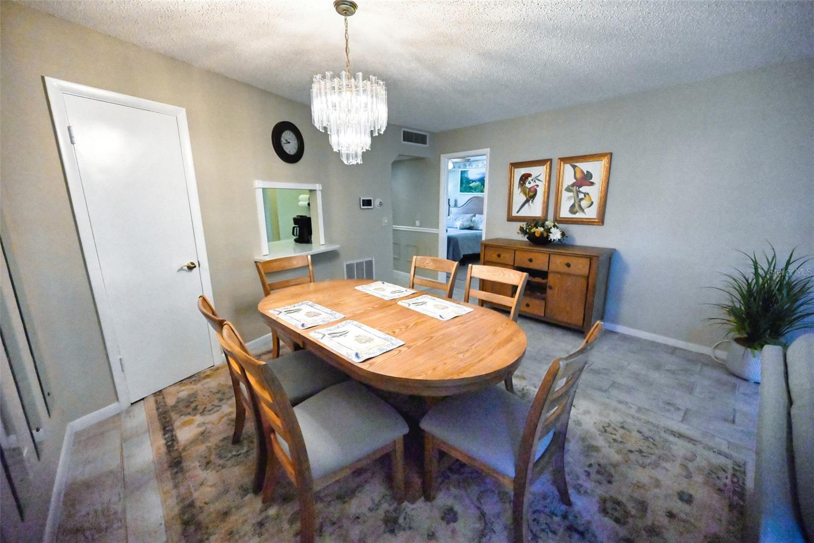 Image 11 of 29 For 8681 Bardmoor Boulevard 208c