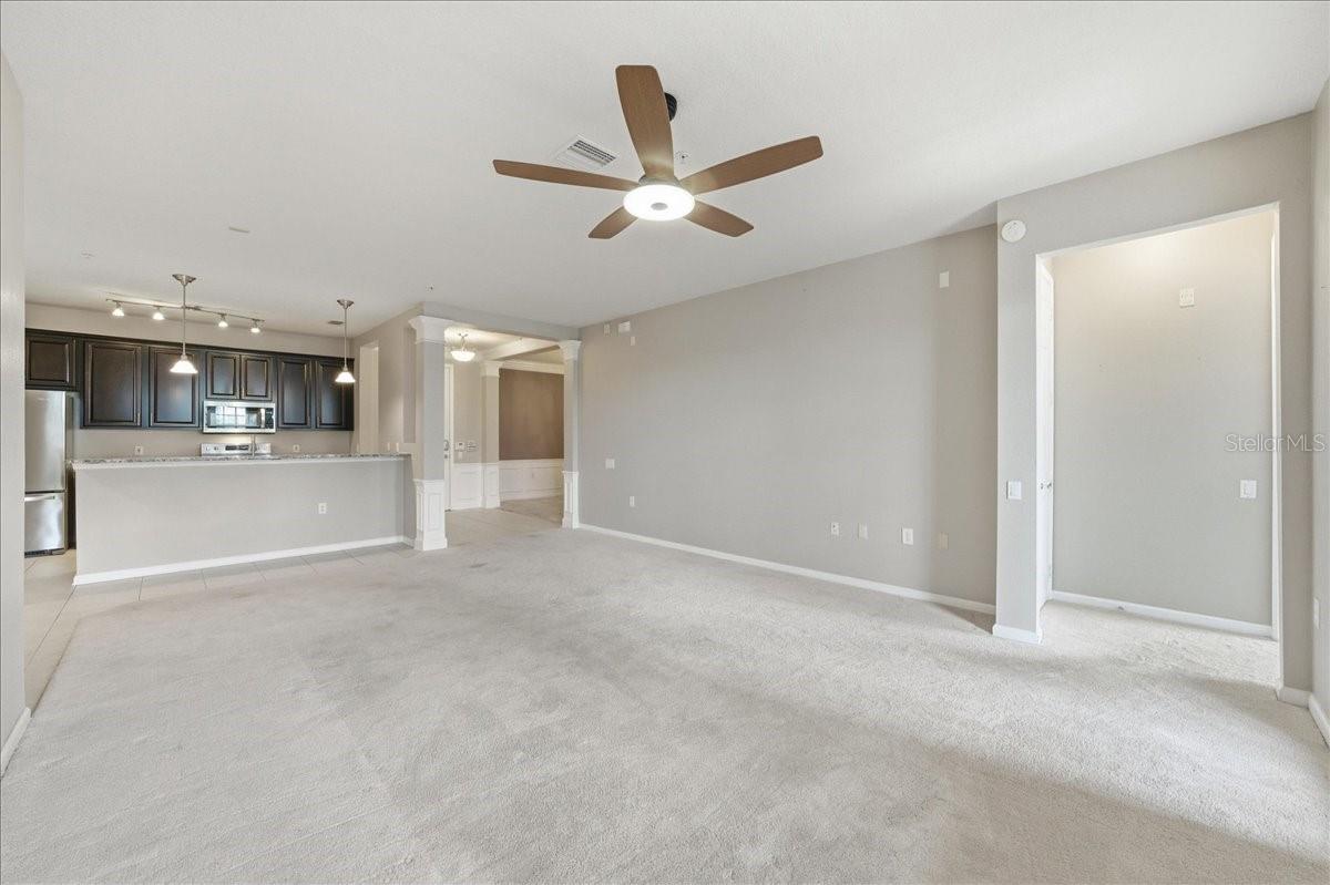 Image 13 of 49 For 7903 Seminole Boulevard 2305
