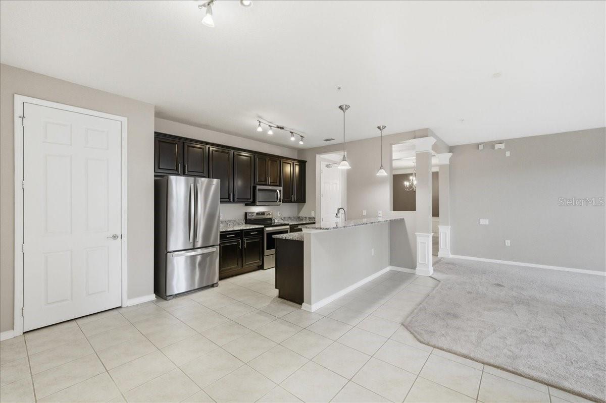 Image 8 of 49 For 7903 Seminole Boulevard 2305