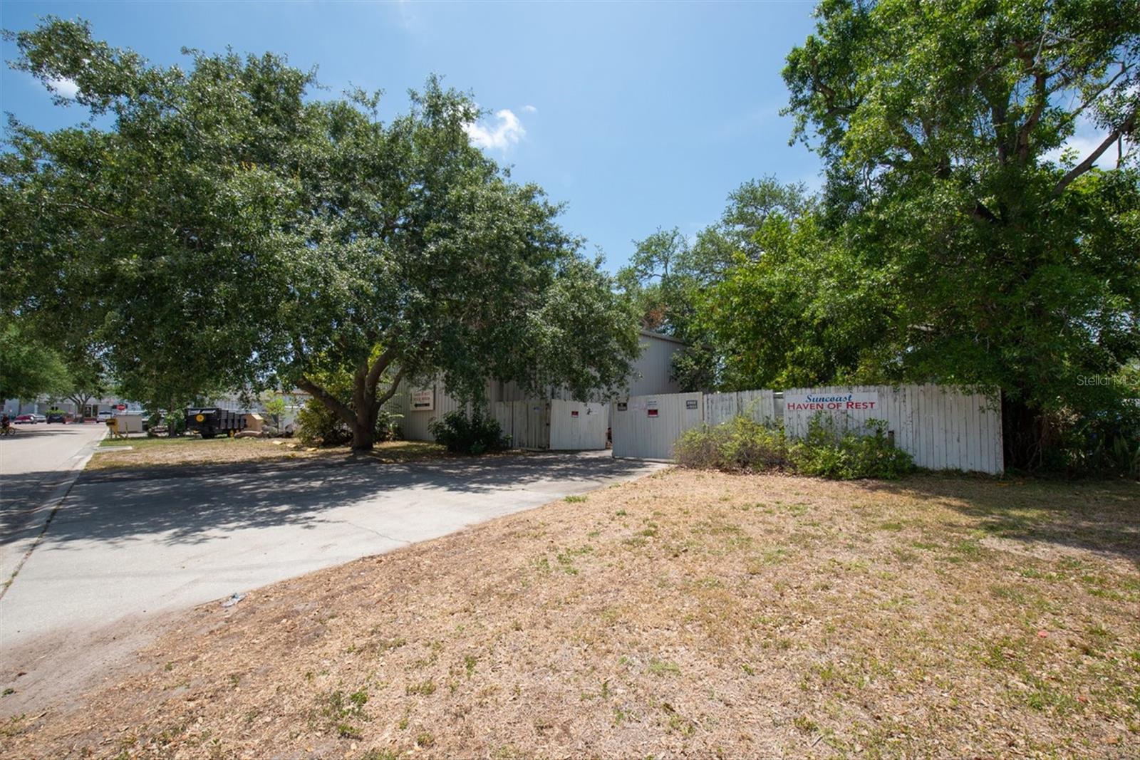 Image 12 of 33 For 1763 9th Avenue N
