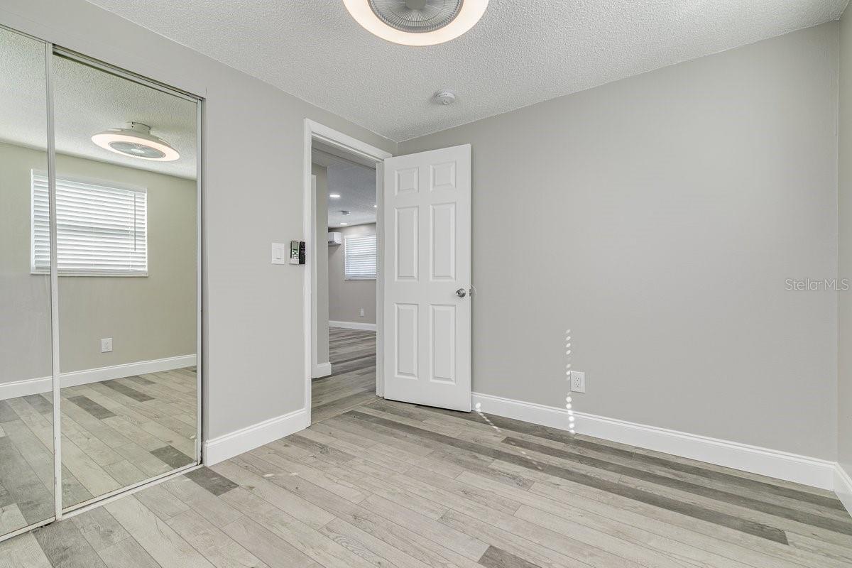 Image 24 of 40 For 13496 Rena Drive