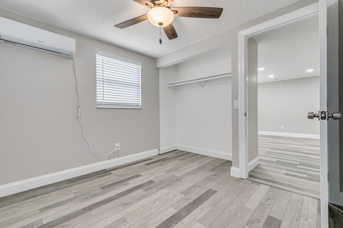 Image 38 of 40 For 13496 Rena Drive