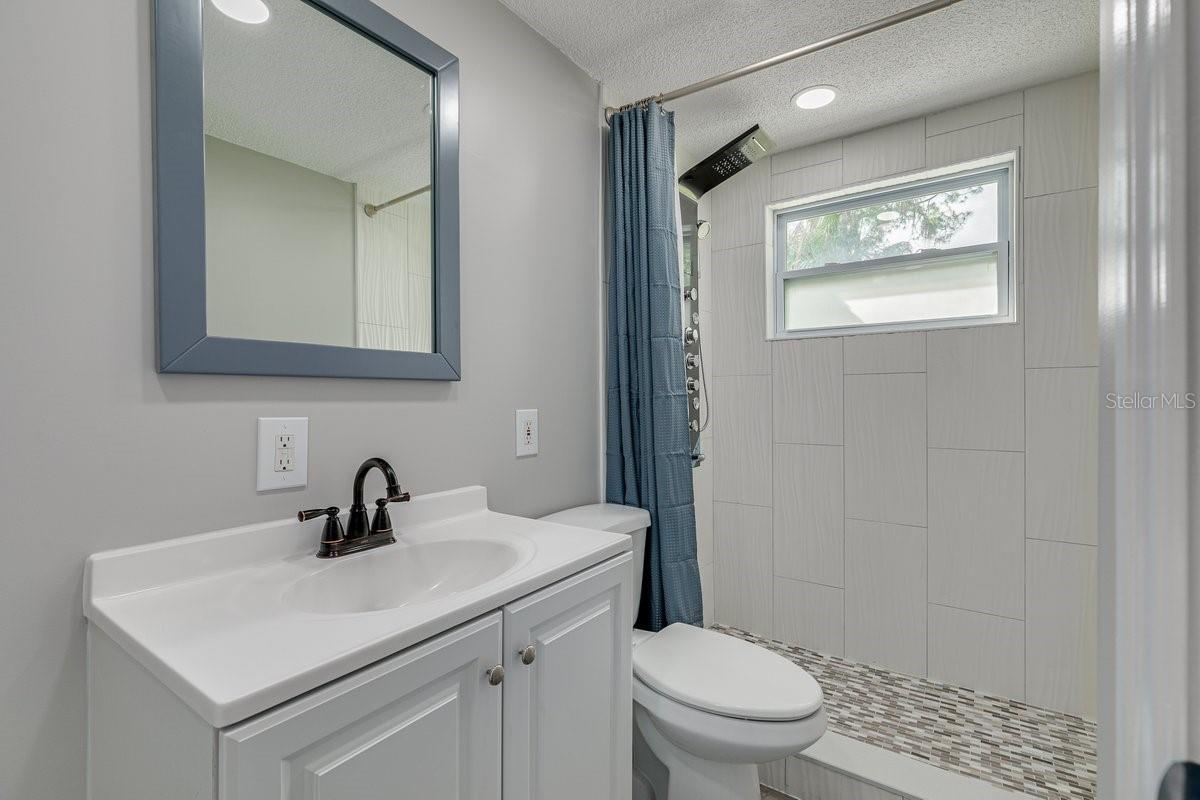 Image 40 of 40 For 13496 Rena Drive