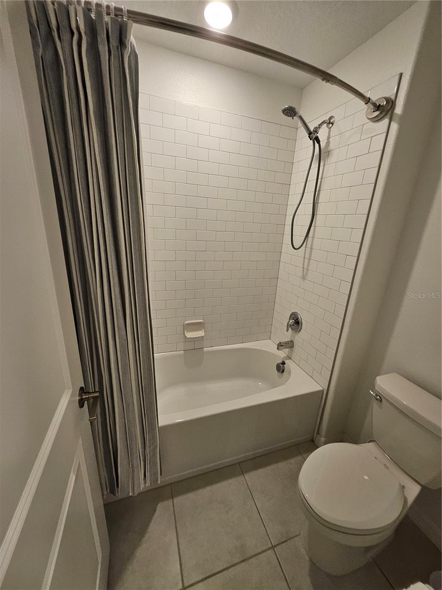 Image 37 of 50 For 12751 Weston Oaks Lane