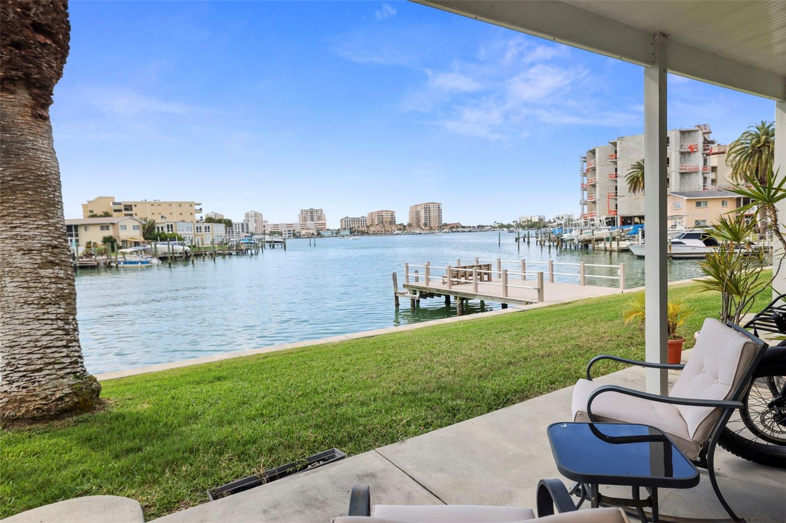 Image 33 of 54 For 400 Larboard Way 103