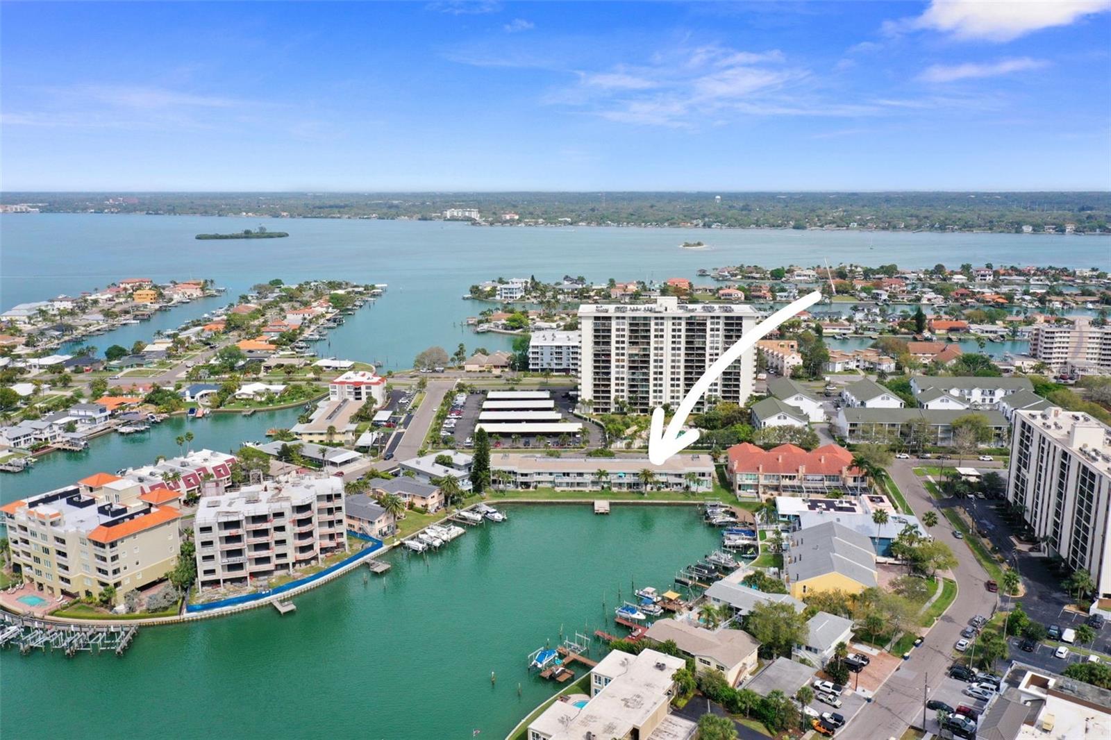Image 4 of 54 For 400 Larboard Way 103
