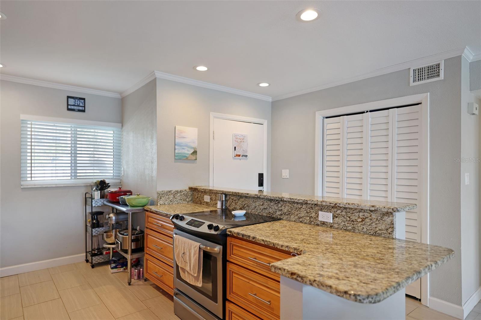 Image 6 of 54 For 400 Larboard Way 103