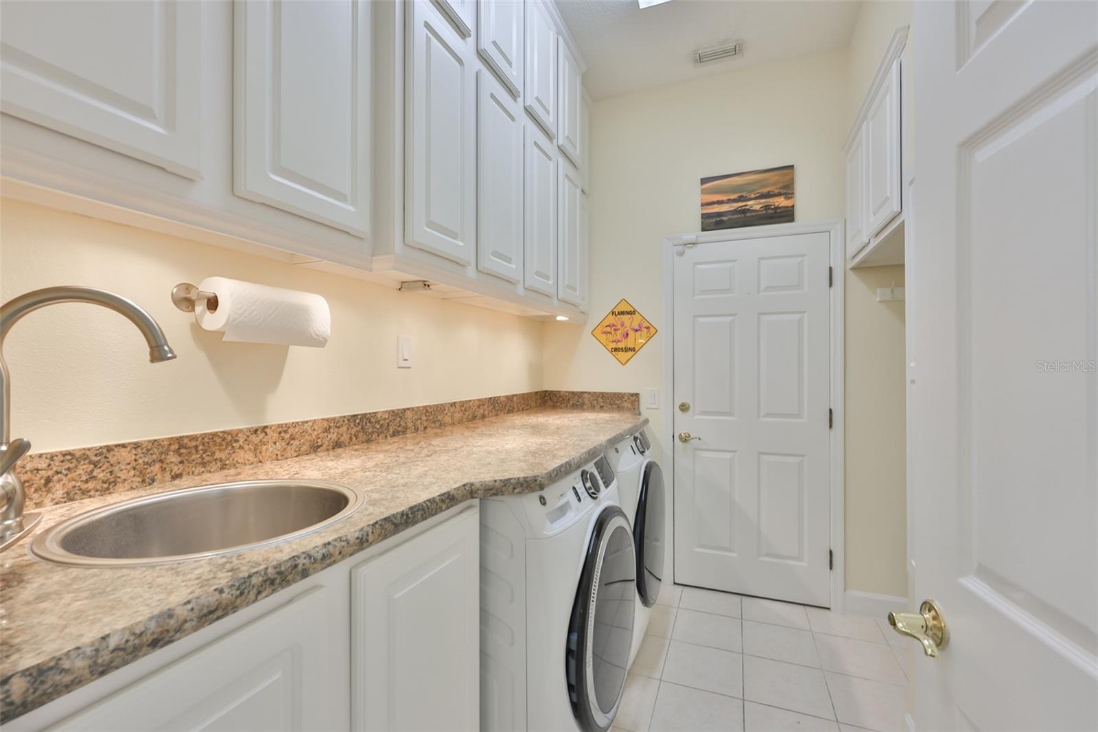 Image 33 of 54 For 2901 Zaharias Drive