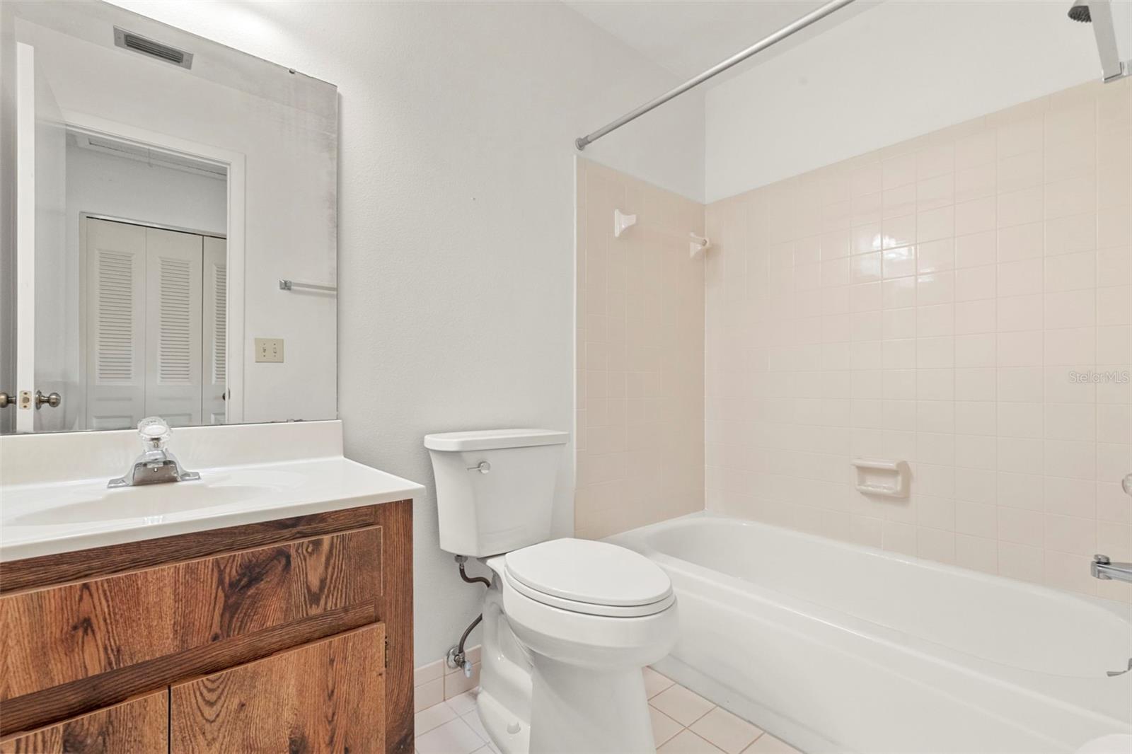 Image 14 of 42 For 1836 Craven Drive